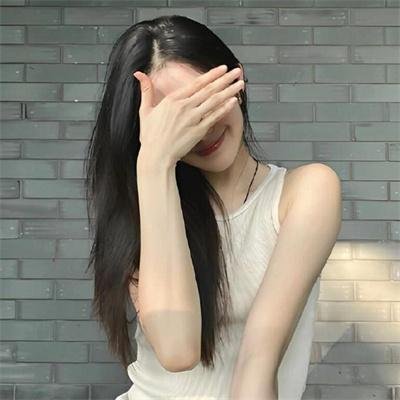 男人与婴儿